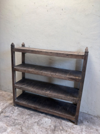 Gaaf oud vergrijsd houten kast kastje wandrek rek 121 x 122 x 35 cm keukenkast schap boekenkast schoenenrek  kastje keukenrek kast Bakkersrek winkelkast landelijk vintage industrieel hout