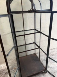 Metalen kas kasje tuinkas tuinkast kast vitrine vitrinekast glaskast met glas H178 X B66 XD66 cm
