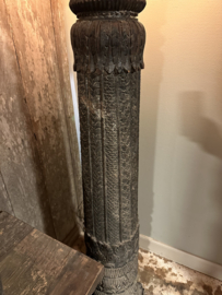 Prachtige stoere grote xxl oude vergrijsd houten lampenvoet staande lamp vloerlamp balluster baluster balusterlamp 167  cm pilaar