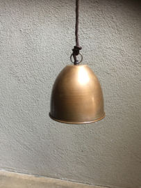 Koperen hanglamp lamp lampje koper kapje Tierlantijn Frezoli Fonte