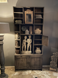 Unieke oude vergrijsd houten kast keukenkast servieskast art deco stijl winkelkast potten landelijk stoer 204 x 92 x 30 cm verzameling vitrine vakken