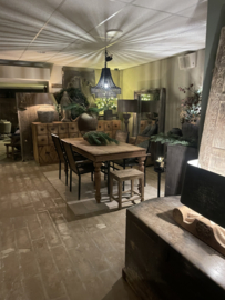 Stoere originele oude stoelen hout metaal landelijk stoer industrieel eetkamerstoelen vintage urban