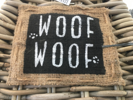 Vergrijsd rotan hondenmand tipi wigwam woog woof tent inclusief kussen hondenhokje