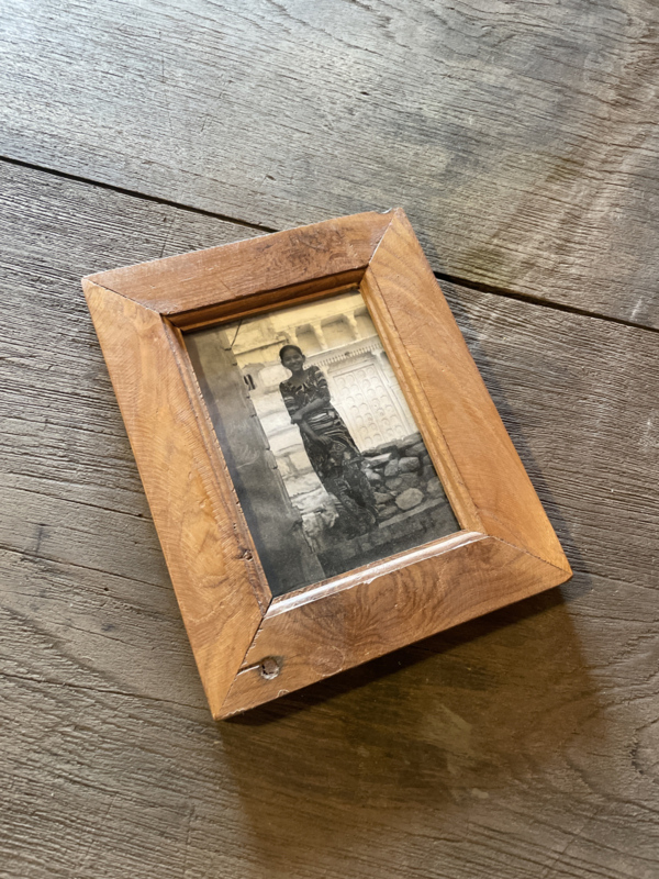 Prachtig oud houten fotolijst Fotolijstje lijstje landelijk vintage zwart wit prent