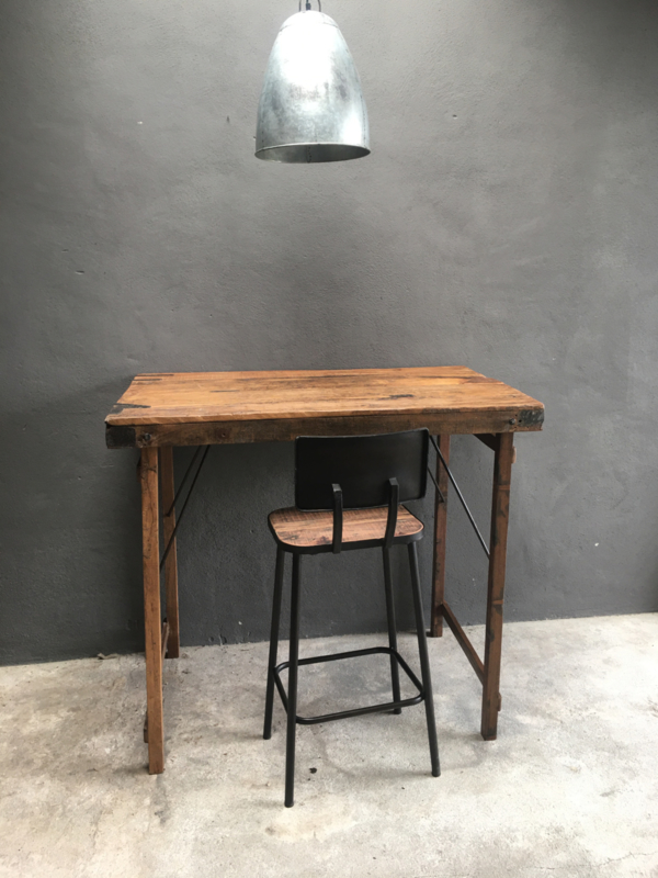 Oude houten klaptafel 173 x 70 x H108 cm counter hoogte hangtafel werkplek buro bureau loungetafel staantafel bar sta-tafel landelijk hoge model industrieel werktafel metaal hout metalen houten | Meubels | '
