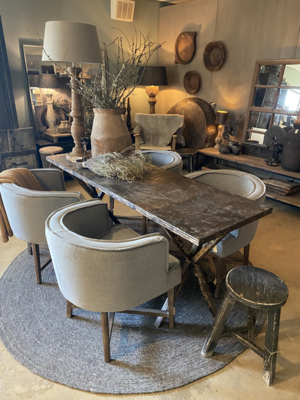 Stoere oud metalen tafel Sidetable buro bureau 180 x 60 cm landelijk urban vintage grijs bruin | Meubels | 't Jagershuis