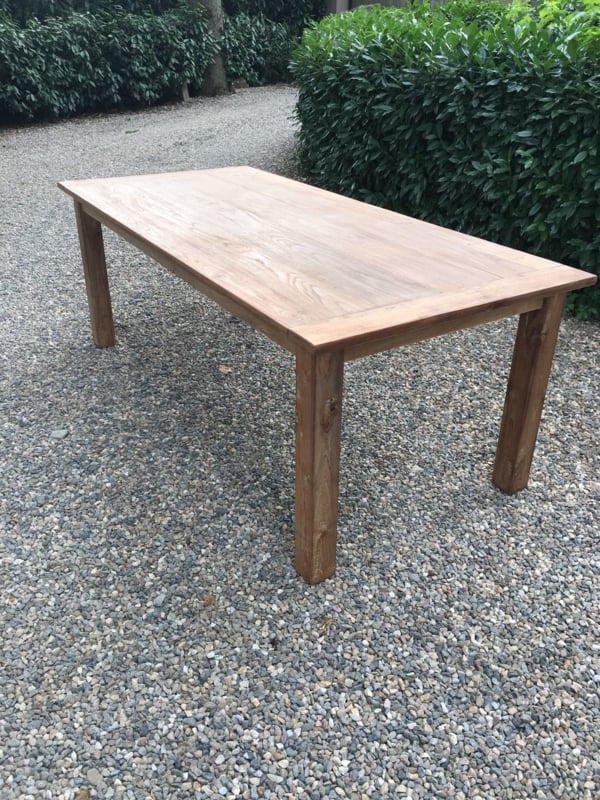 Spelen met Arthur Speciaal Stoer oud Teakhouten eettafel tafel boerentafel kloostertafel teak  landelijk 300 X 100 cm houten blad eettafel | Meubels | 't Jagershuis