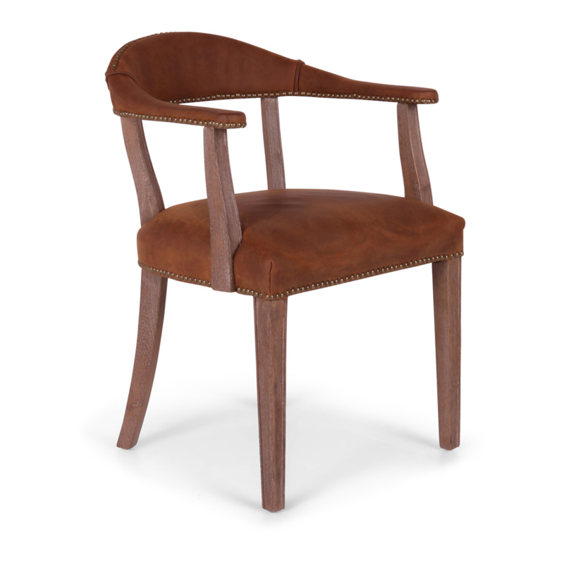 Degelijke stoel houten frame met cognac bruin leren zitting bekleding landelijk stoer vintage industrieel stoelen met armleuning