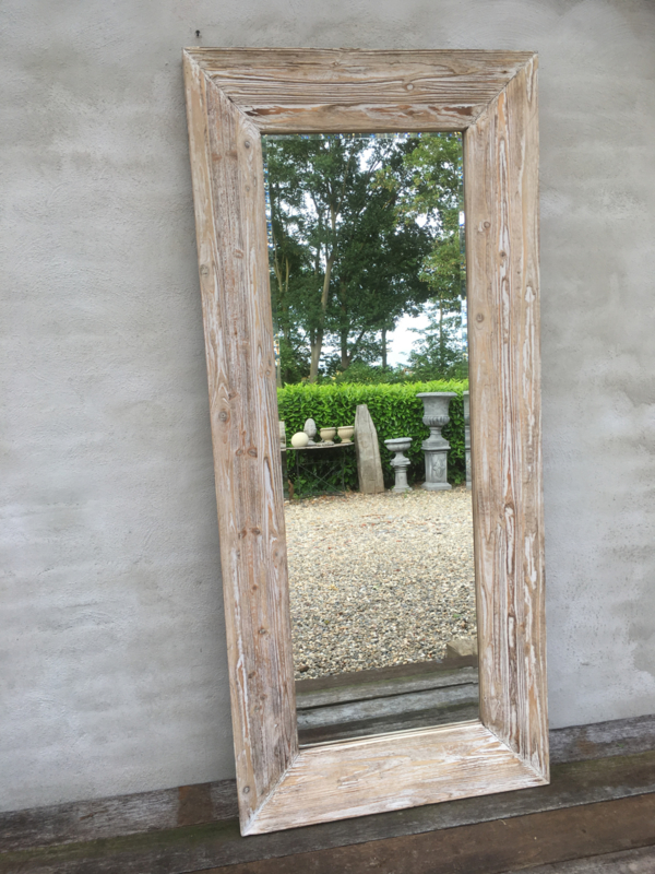 Stoere whitewash witte houten spiegel passpiegel 180 x 80 cm stoer industrieel Spiegels 't Jagershuis