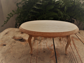 sturdy wooden table oval 15 cm