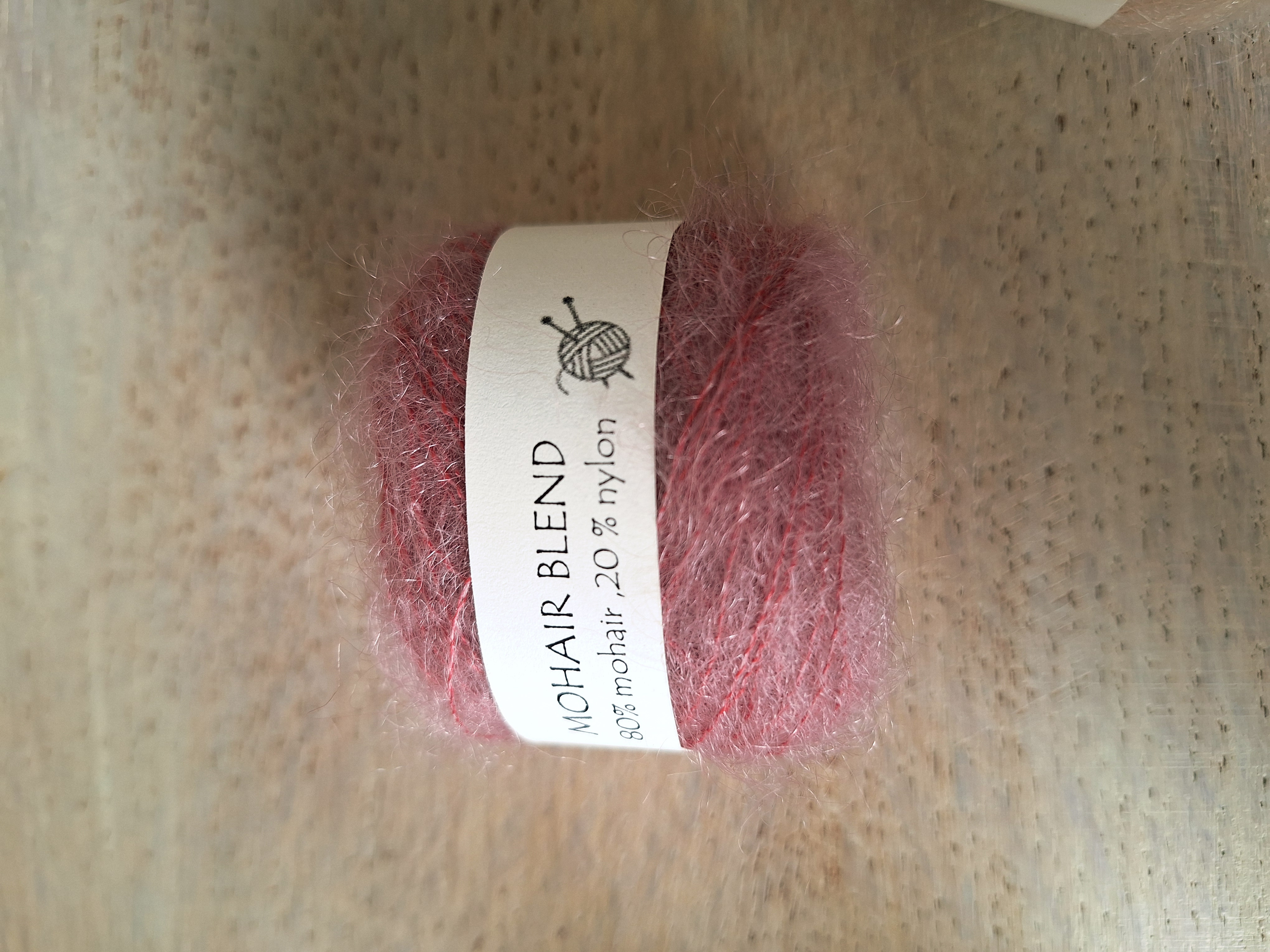 bolletje mohair blend, kleur: oud roze/rood
