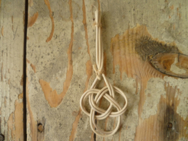 Carpet beater