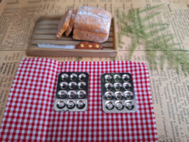 2 zilveren bakvormen