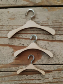 coat hanger 7.5 cm rustic per piece