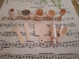 keukenservies en gereedschap naturel hout 10 delig