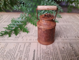 milk churn rust