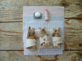 Felt Kit 'Baby Mice Born' with pattern