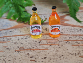 2 flessen limonade rood & geel
