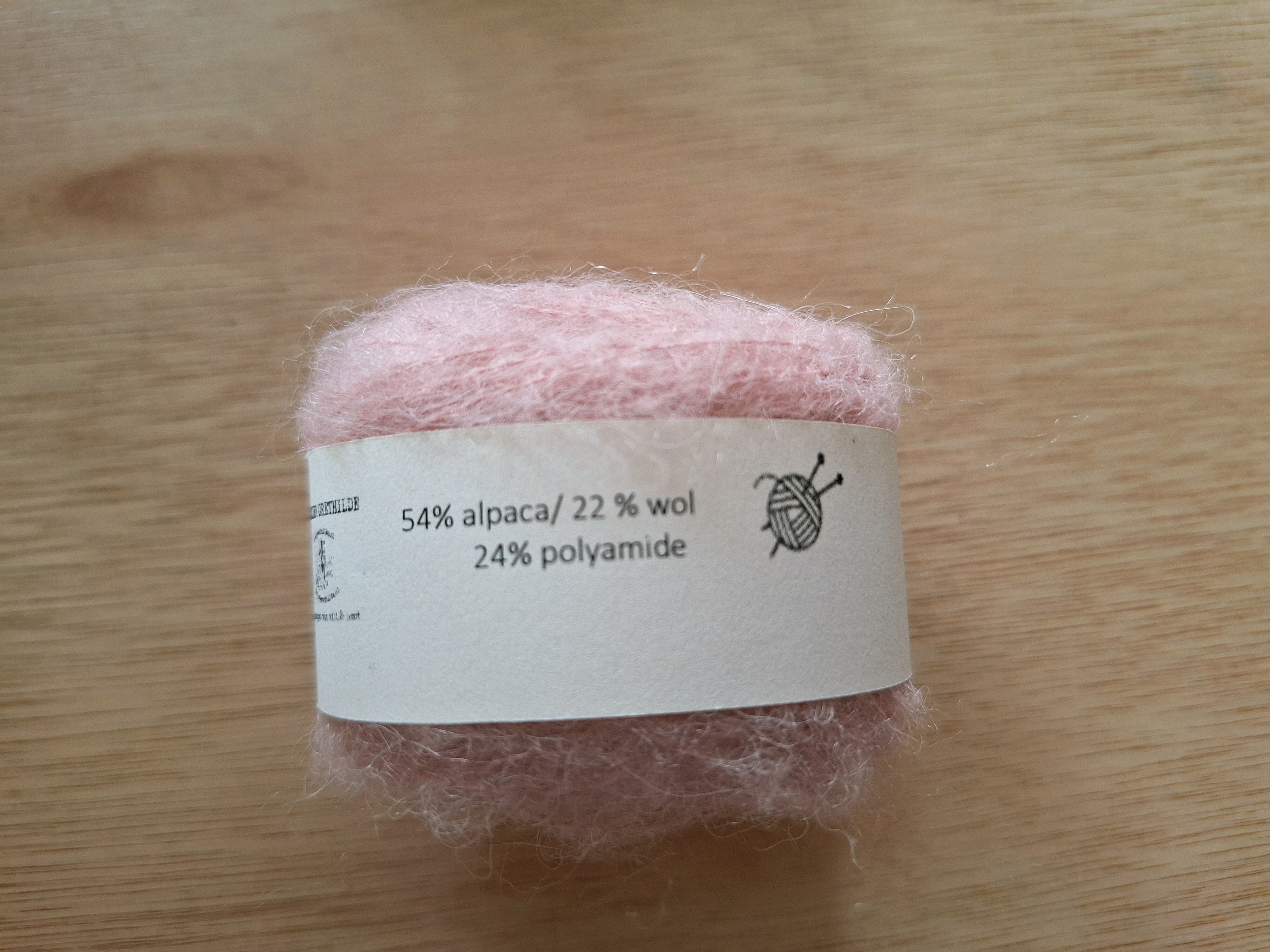 bolletje wol Alpaca - wol lichtroze
