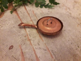 saucepan rustic copper with lid