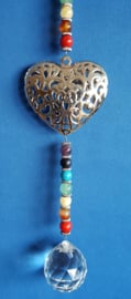Chakra hanger met zilveren hart en edelsteen kralen