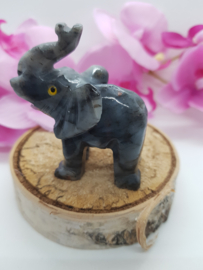 Olifant van speksteen - nr.5
