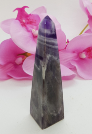 Amethyst Obelisk slank