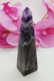 Amethyst Obelisk slank