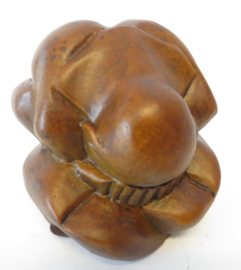 Yogiman - bruin polystone