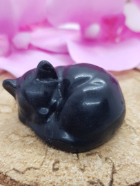 Poesje Obsidiaan liggend