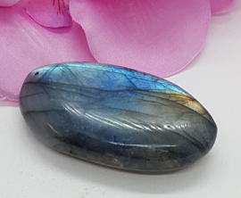 Labradoriet hand/zeepsteen