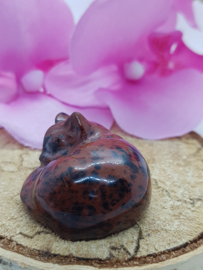 Mahonie obsidiaan poesje liggend nr. 2