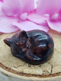 Mahonie obsidiaan poesje liggend nr. 1