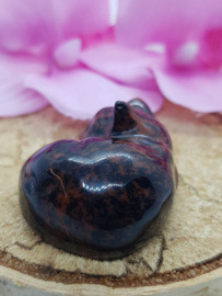 Mahonie obsidiaan poesje liggend nr. 1