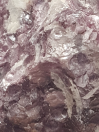 Lepidoliet cluster ruw