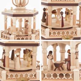 Kerstpiramide 4 etages Kerstverhaal 51cm