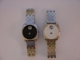 iXXXi horloge model HANDLESS