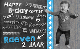 Uitnodiging kinderfeest schoolbord "Raeven" met foto