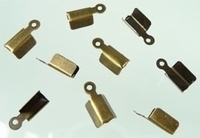 10 x Veterklemmetje 9mm geel koper kleur