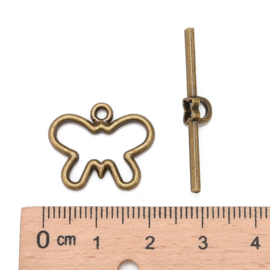 4 x Kapittelslotje vlinder – vlinder 20 x 17 mm – staafje 32 mm – oogje 2 mm – geelkoperkleur (Nikkelvrij)