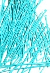 100 stuks electroplated nietstiften 50 x 0,7mm, Turquoise lees omschrijving