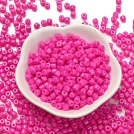 20 gram Baked Pearl Beads – glaskralen met parelglans 4,5 x 3,5 mm – gat 1,2 mm – deep pink