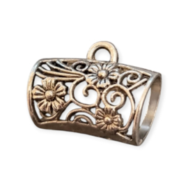 Metalen messing sjaalhanger of sjaal bails met bloemen, Antiek zilver kleur 32 x 24 x 18mm oogje:  2,5 x 4mm