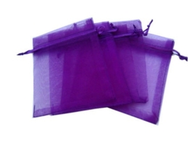 c.a. 50 x Organza zakjes 10 x 15 cm paars