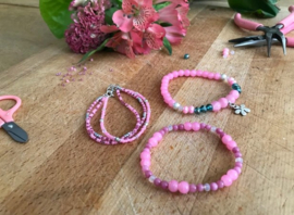 Pretty in Pink armbandjes maken