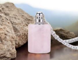 Gedenk hanger mini urn van edelsteen Rose Quartz met RVS ketting