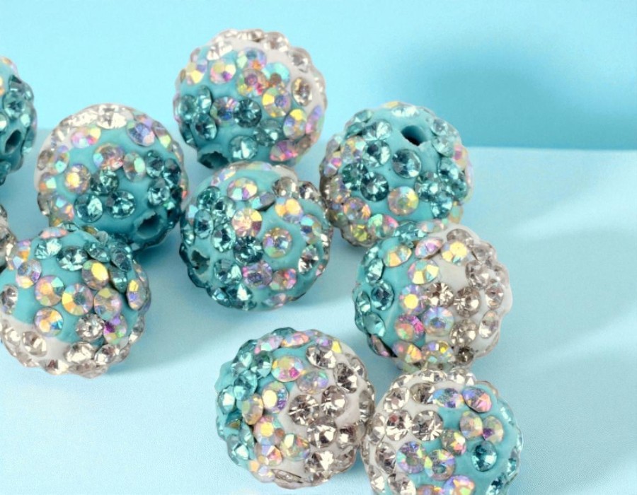 2 x Shamballa kralen 9~10 mm – aquamarine – rijggat ca. 2 mm