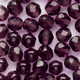 15 x  ronde Tsjechische kralen facet kristal  6mm kleur: donker paars Gat c.a.: 1mm