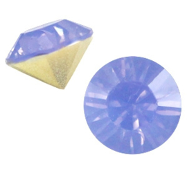15 x  BQ puntsteen SS29 Sapphire blue opal c.a. 6,2mm
