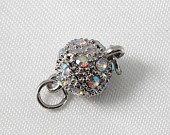 Magneet slotje 8 x 13mm gat: 1mm platinum kleur met strass AB